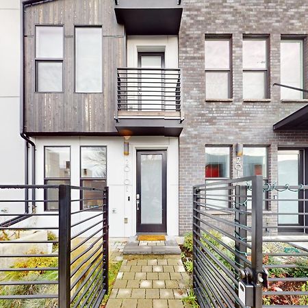 Luxury Ballard Townhome Сиэтл Экстерьер фото
