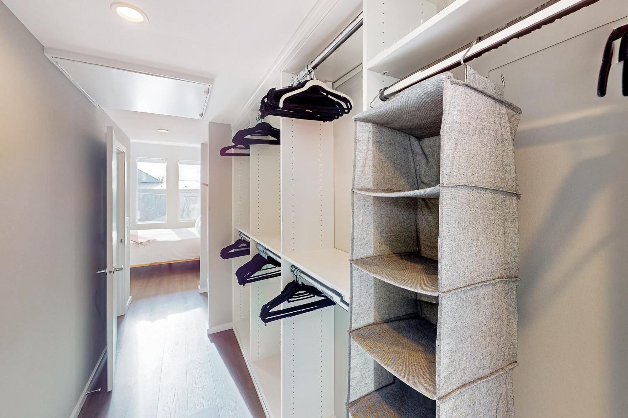 Luxury Ballard Townhome Сиэтл Экстерьер фото